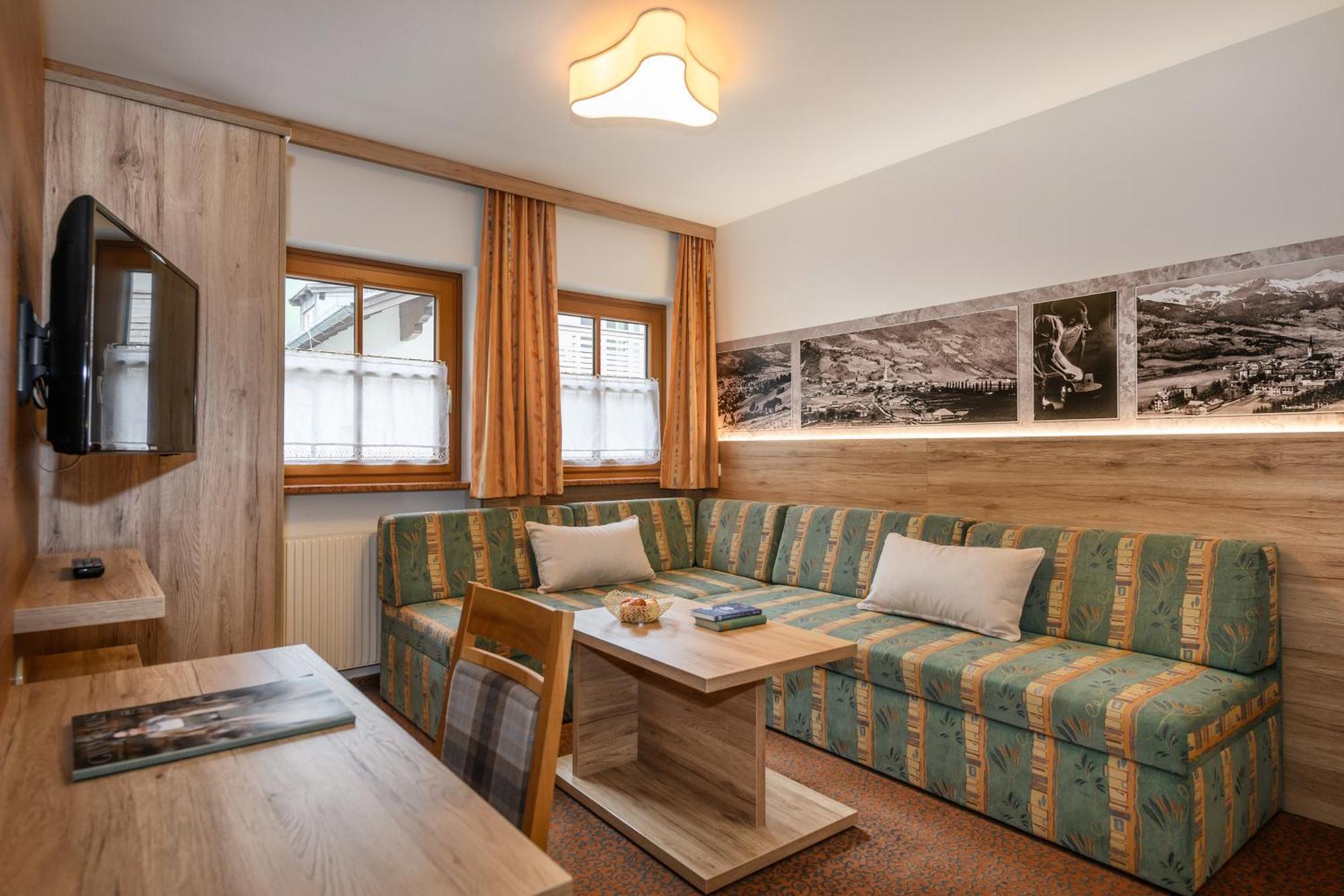 Ferienhaus Birgit - Inklusive Eintritt Alpentherme Bad Hofgastein Buitenkant foto