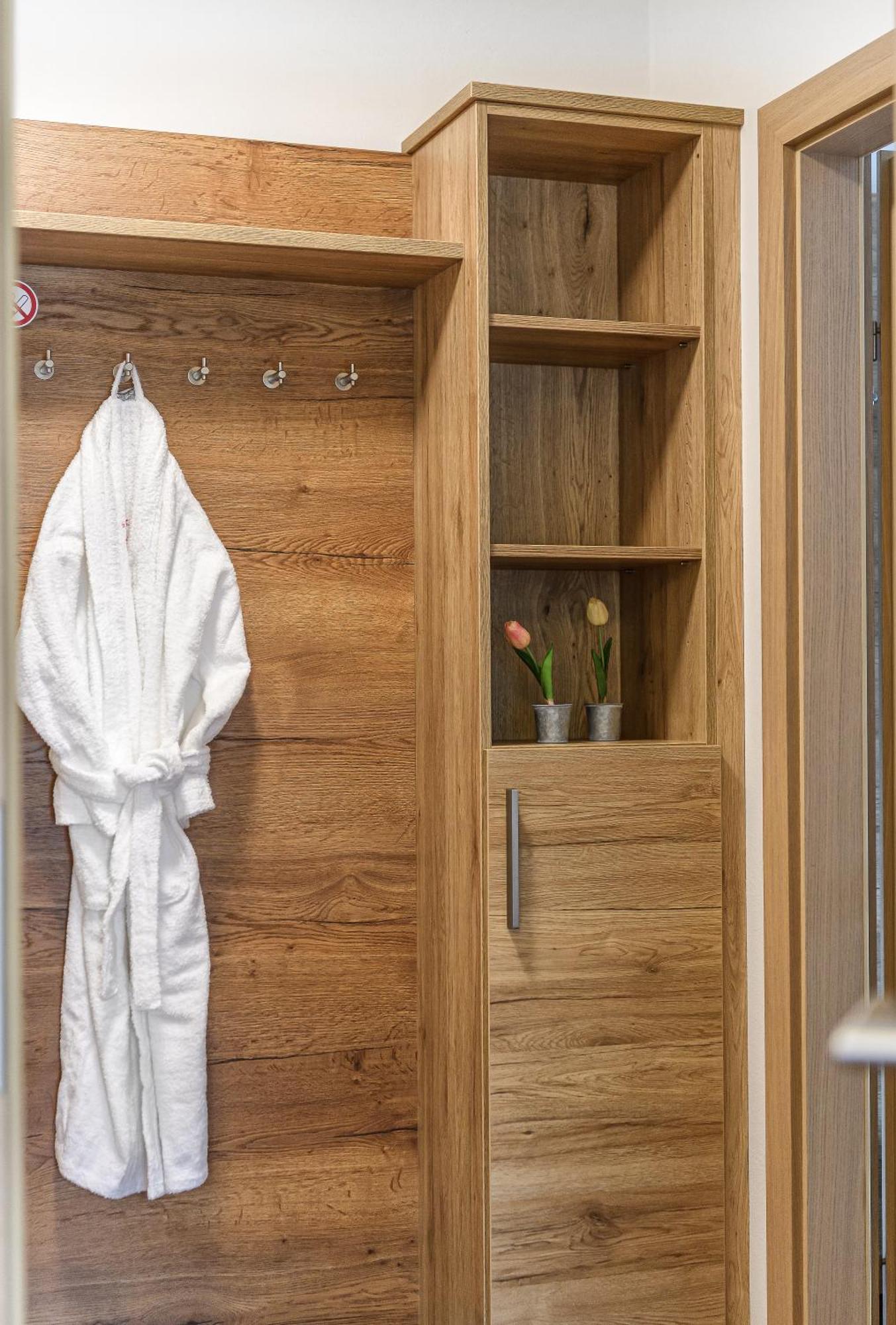 Ferienhaus Birgit - Inklusive Eintritt Alpentherme Bad Hofgastein Buitenkant foto