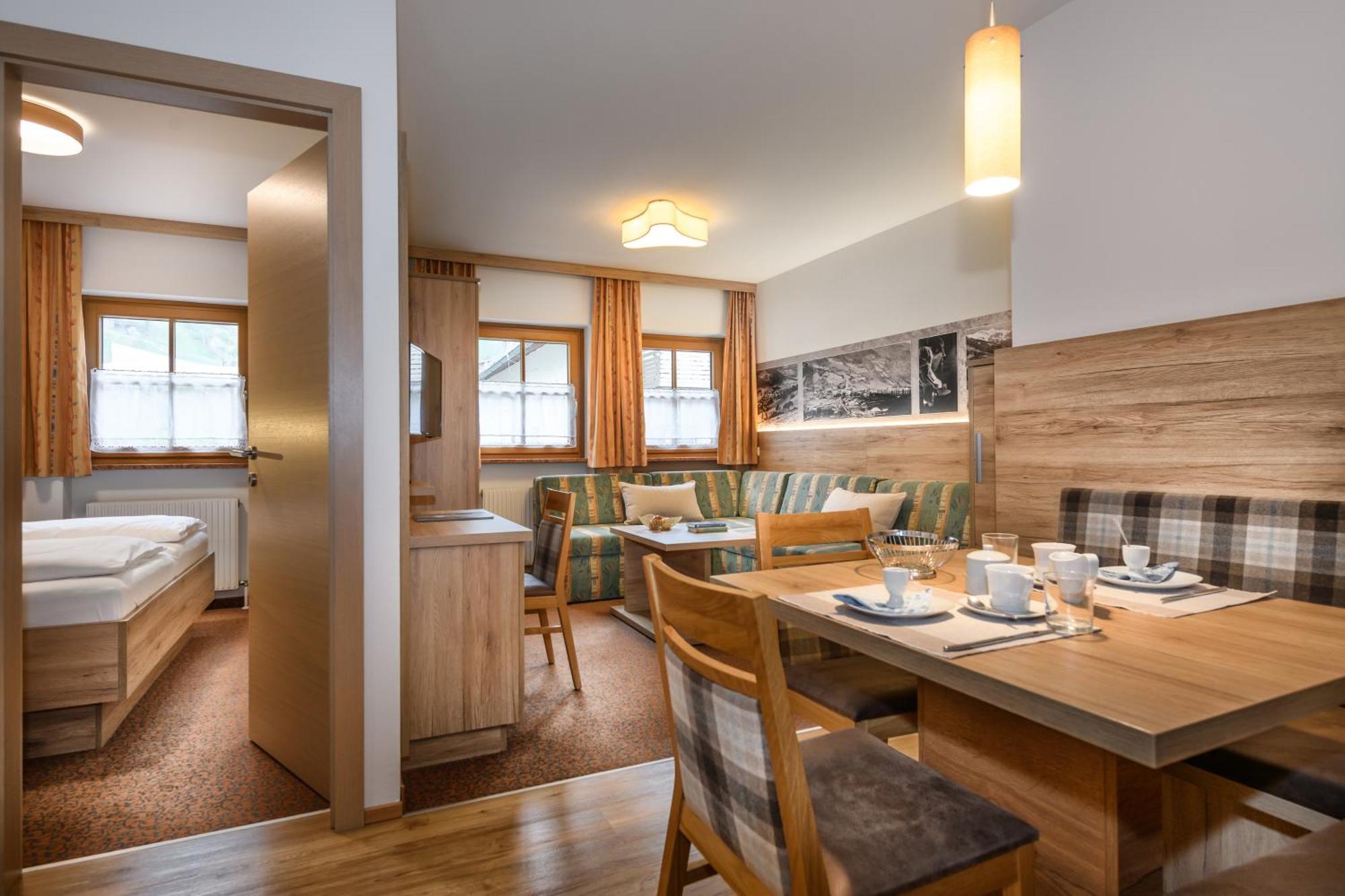 Ferienhaus Birgit - Inklusive Eintritt Alpentherme Bad Hofgastein Buitenkant foto