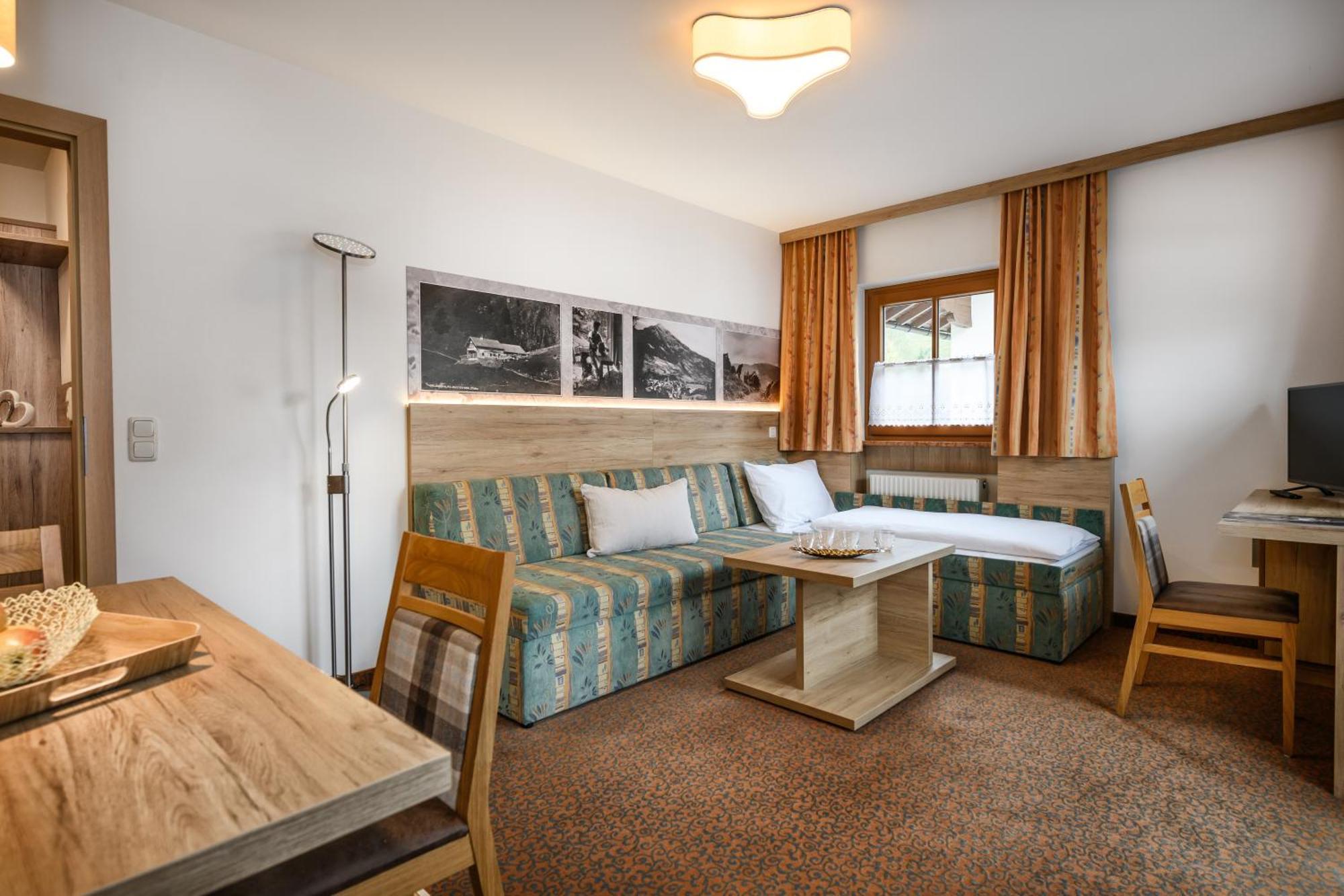 Ferienhaus Birgit - Inklusive Eintritt Alpentherme Bad Hofgastein Buitenkant foto
