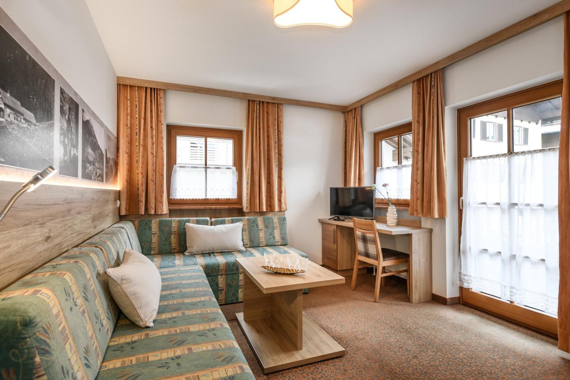 Ferienhaus Birgit - Inklusive Eintritt Alpentherme Bad Hofgastein Buitenkant foto
