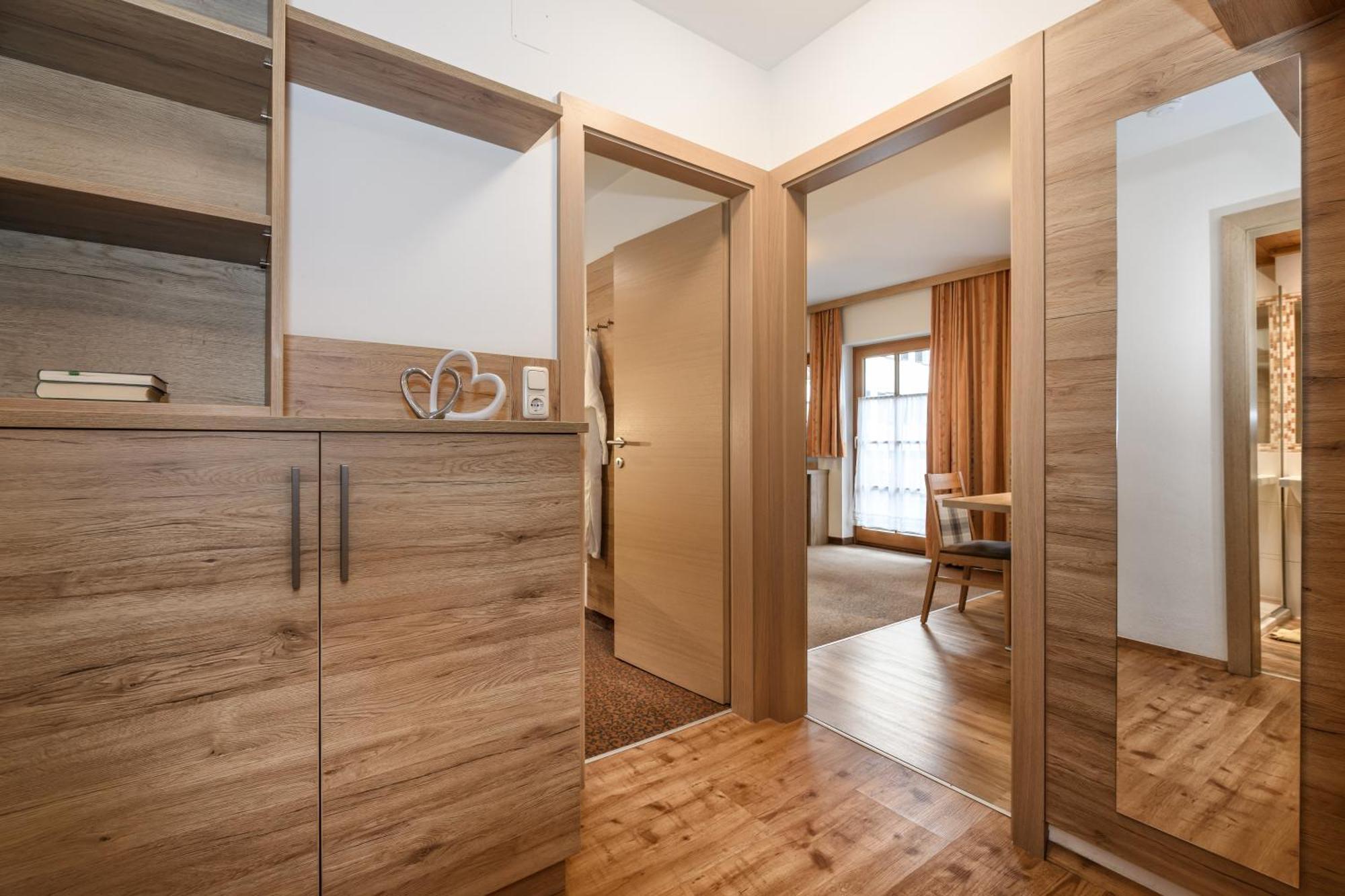 Ferienhaus Birgit - Inklusive Eintritt Alpentherme Bad Hofgastein Buitenkant foto