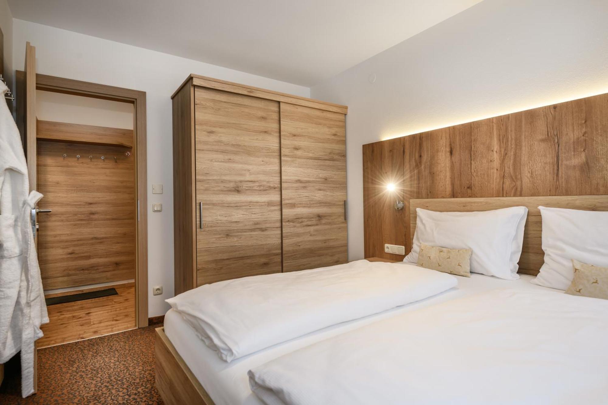 Ferienhaus Birgit - Inklusive Eintritt Alpentherme Bad Hofgastein Buitenkant foto