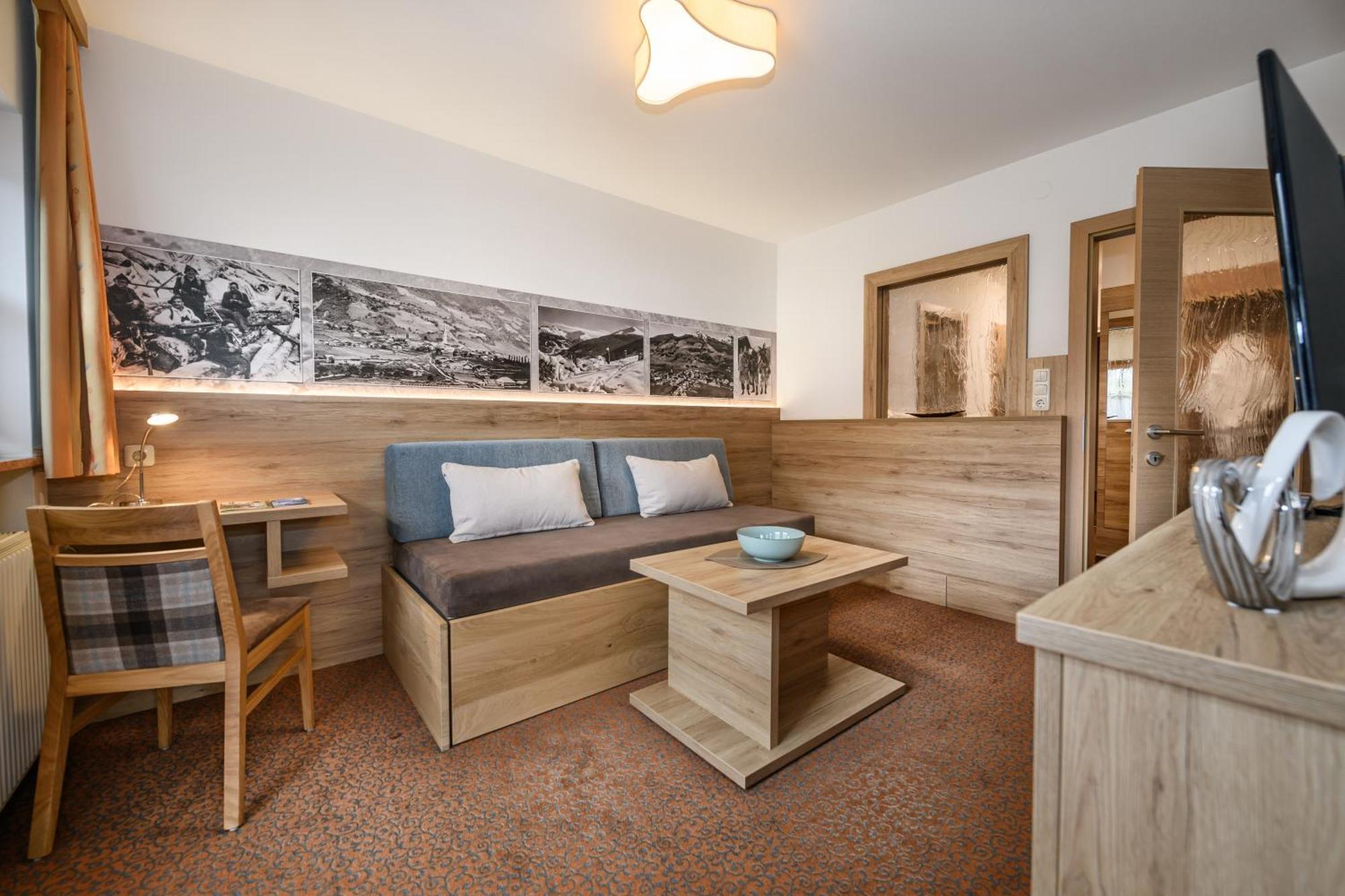 Ferienhaus Birgit - Inklusive Eintritt Alpentherme Bad Hofgastein Buitenkant foto