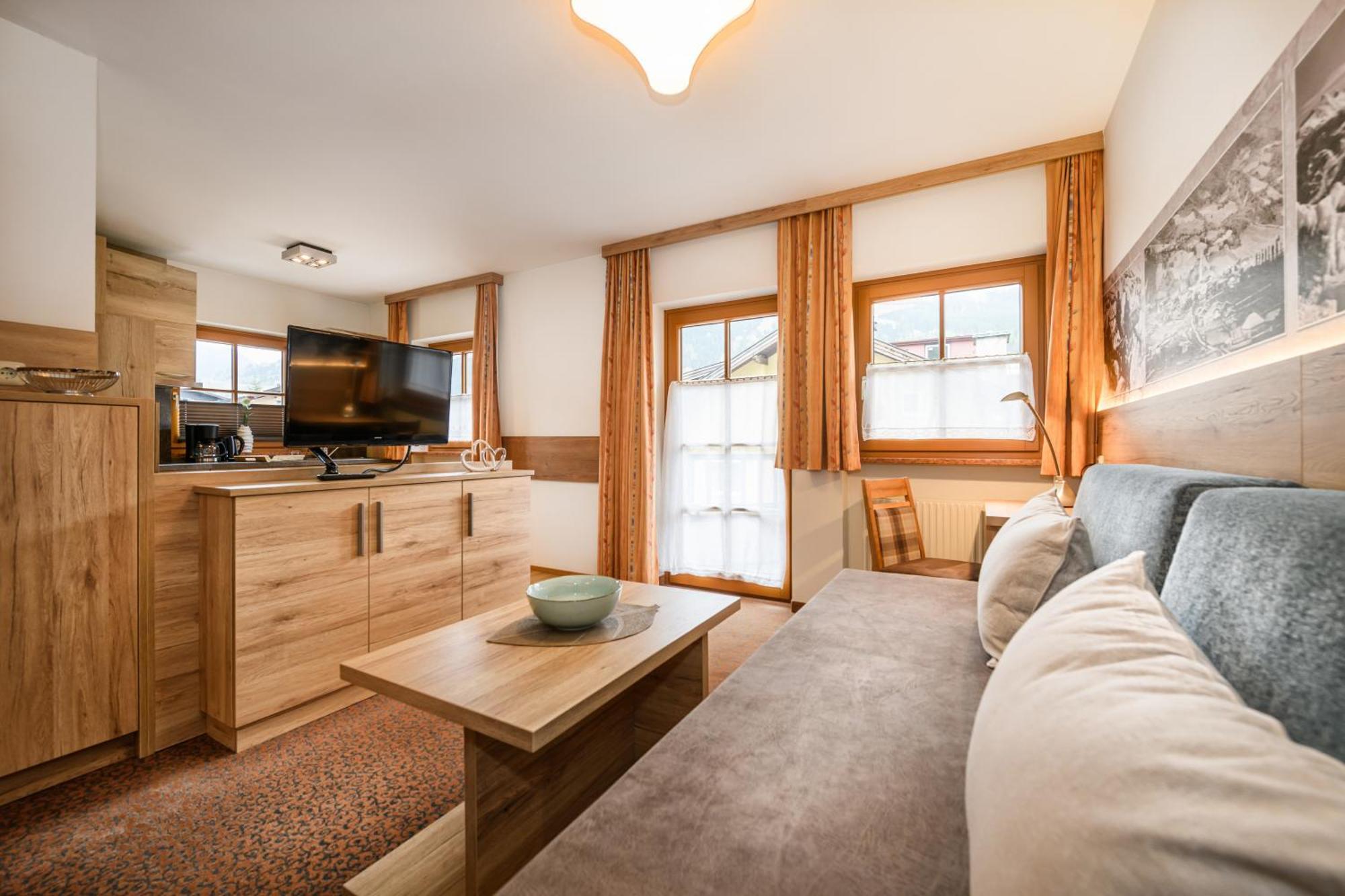 Ferienhaus Birgit - Inklusive Eintritt Alpentherme Bad Hofgastein Buitenkant foto